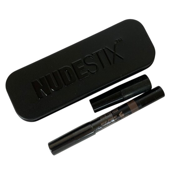 Nudestix Magnetic Matte Eye Color Pencil TAUPE with Sharpener and Tin - Picture 1 of 4
